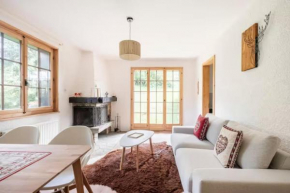 Rare, quite & centered Apartment with Garden & Fireplace